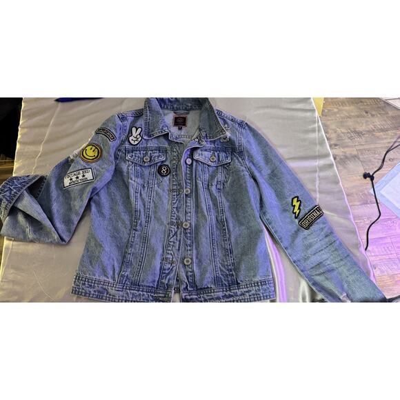 Boom Boom Distressed Jean Jacket Patches Trucker Y2k Festival Cropped Grunge - Picture 9 of 10